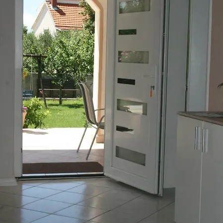 Apartman Lantana Appartement *