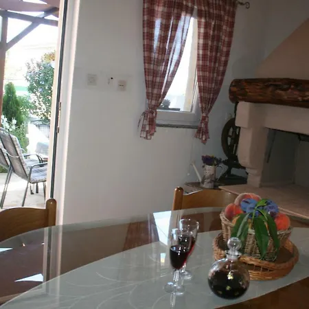 Apartman Lantana 아파트